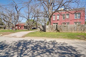 Downtown Schertz Vacation Rental Near Restaurants!