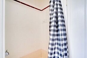 Downtown Schertz Vacation Rental Near Restaurants!