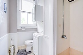 Downtown Schertz Vacation Rental Near Restaurants!