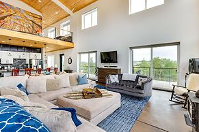 Colorado Retreat w/ Gas Grill & Mountain Views!