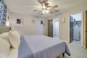 Tallahassee Home w/ Private Deck: 4 Mi to Downtown