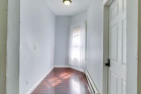 Sleek Newark Vacation Rental 12 Mi to Nyc!