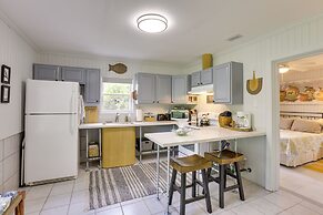 Riverfront Florida Escape w/ Grill & Fire Pit!