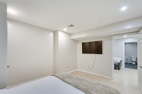 Modern Newark Vacation Rental ~ 3 Mi to Airport!