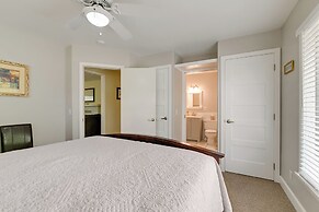 Grants Pass Getaway w/ Expansive Deck!