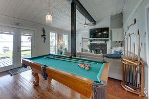 Home On Lake Bob Sandlin w/ Private Boat Dock!