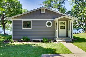 House on Lake Mary w/ Boat Dock & Lakeside Beach!