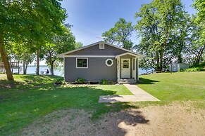 House on Lake Mary w/ Boat Dock & Lakeside Beach!