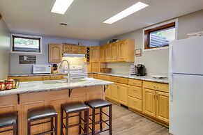 House on Lake Mary w/ Boat Dock & Lakeside Beach!