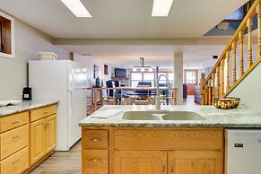 Boat Dock & Private Beach: Lake Mary Retreat!