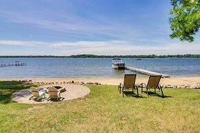 Boat Dock & Private Beach: Lake Mary Retreat!