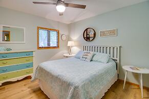 Boat Dock & Private Beach: Lake Mary Retreat!