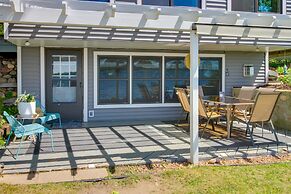 Boat Dock & Private Beach: Lake Mary Retreat!
