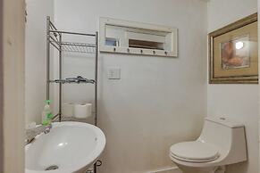 Dodge Ridge Pinecrest Mountain Cabin: Near Hiking!