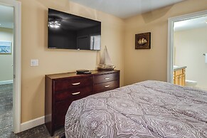 Rockaway Beach Vacation Rental Near Beach Access!