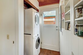 Gorgeous Allyn Getaway - No-bank Waterfront!