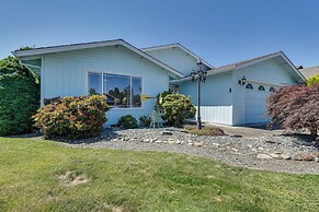 Charming Rogue Valley Home in Central Point!