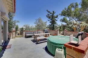 California Vacation Rental With Hot Tub & Patio!