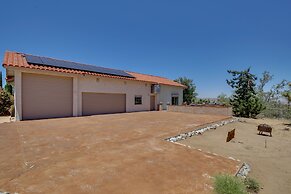 California Vacation Rental With Hot Tub & Patio!