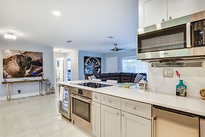 Furnished Patio + Gas Grill: Deerfield Beach Home