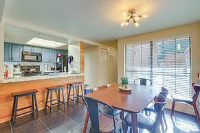 3 Mi to UF: Townhome w/ Patio in Gainesville!