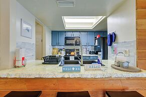 3 Mi to UF: Townhome w/ Patio in Gainesville!