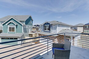 9 Mi to Airport: Pet-friendly Aurora Home w/ Deck