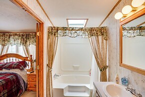 Andes Vacation Rental w/ Deck & Grill!