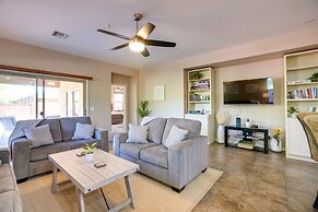 Peoria Getaway w/ Patio < 1 Mi to Hiking Trails!