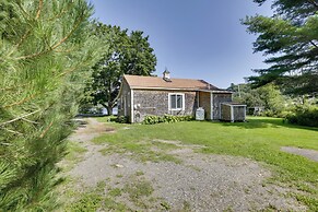 Waterfront Nobleboro Cottage w/ Kayaks & Boat Dock