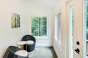 Fully Remodeled Saugerties Retreat on 7 Acres!