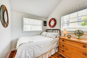 Oceanfront Amelia Island Cottage: Deck & Boardwalk