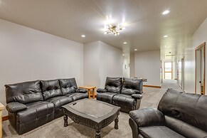 Mountain-view Island Park Cabin Near Outdoor Rec!