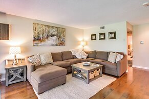 Pet-friendly Wintergreen Resort Condo w/ Patio!