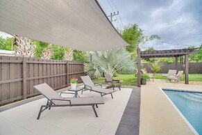 Melbourne Home w/ Pool & Patio, 6 Mi to Beach!