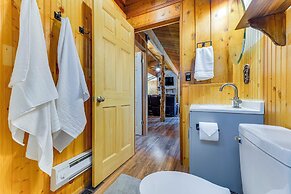 Rustic Idaho Retreat w/ Deck, Grill & Chiminea!