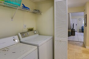 4 Mi to Dtwn: Pet-friendly Abode in Tallahassee!