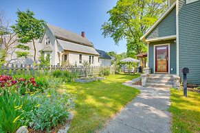 Downtown Traverse City Home - Walk to Beaches!