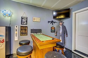 Meridian Retreat w/ Pool Table, Fire Pit & Grill