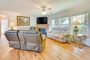 Hendersonville Retreat w/ Mtn Views & Deck!