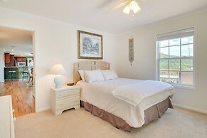 Hendersonville Retreat w/ Mtn Views & Deck!