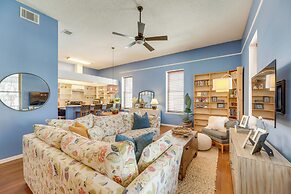 Renovated San Marcos Vacation Rental w/ Balcony!