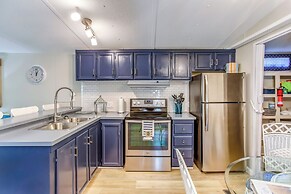 Hampstead Getaway - 5 Miles to Beaches!