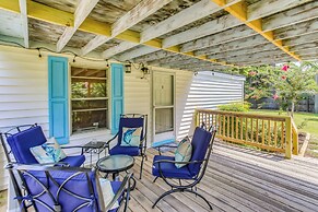 Hampstead Getaway - 5 Miles to Beaches!