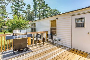 Hampstead Getaway - 5 Miles to Beaches!