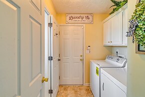 Roomy Fayetteville Home Rental w/ Screened Porch!