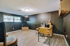 Cozy Missouri Retreat w/ Deck & Grill, Near Hiking