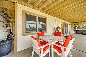 Fredericksburg Retreat w/ Private Hot Tub & Patio!