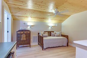 10-acre Lakefront Home w/ Pool, Hot Tub & Dock!