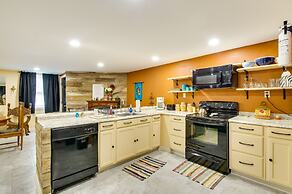 Charming Virginia Getaway Near Hiking & Golfing!